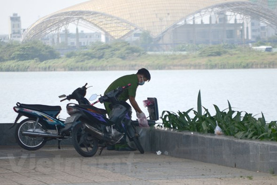 Đà Nẵng: Phát hiện thi thể trong vali trôi trên sông Hàn