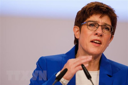 Đức: Chủ tịch đảng CDU tuyên bố từ chức