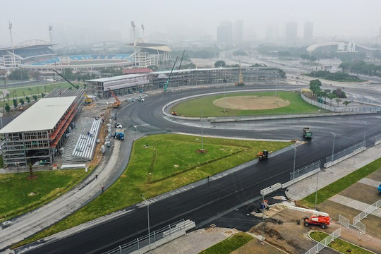 Giải đua F1 Vietnam Grand Prix vẫn diễn ra theo đúng kế hoạch