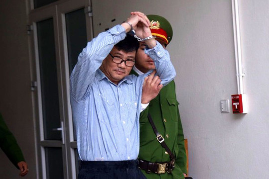 Lùi phiên tòa xử ông Trương Duy Nhất đến ngày 9-3