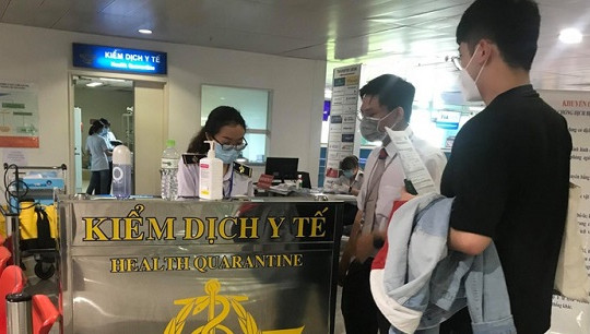 Triển khai nghiêm khai báo y tế điện tử bắt buộc với khách nhập cảnh Việt Nam