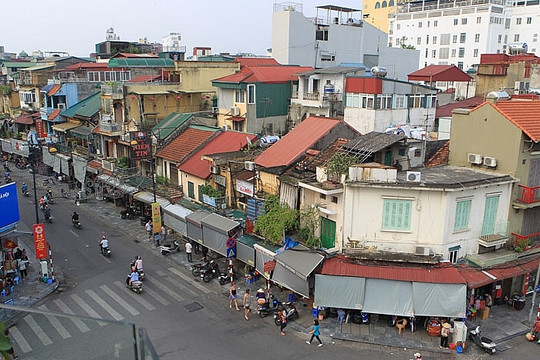 Thí điểm đầu tư hệ thống xe đạp điện chia sẻ người dùng tại quận Hoàn Kiếm