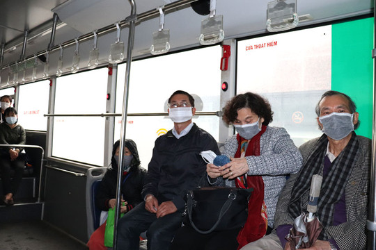Mỗi ngày Hà Nội giảm 900 lượt xe buýt do ảnh hưởng của dịch Covid-19