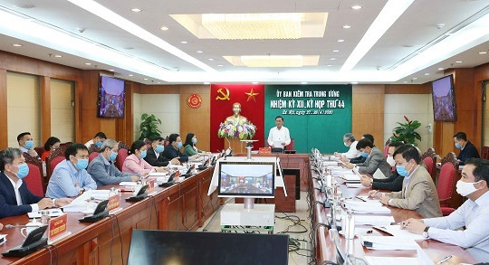 Kiến nghị khai trừ ra khỏi Đảng nguyên Thứ trưởng Bộ Quốc phòng Nguyễn Văn Hiến