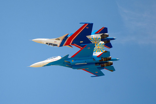 Không quân Nga tập luyện chuẩn bị cho lễ kỷ niệm Ngày Chiến thắng
