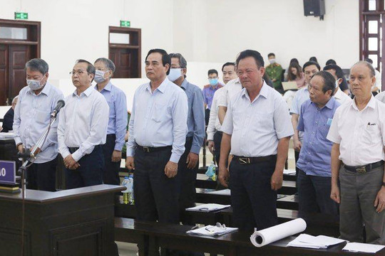 Hai nguyên Chủ tịch UBND TP Đà Nẵng bị bắt tạm giam ngay sau khi Tòa tuyên án