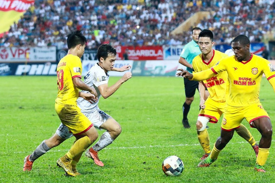 Thắng Hoàng Anh Gia Lai 2-0, DNH Nam Định giành quyền đi tiếp tại cúp Quốc gia