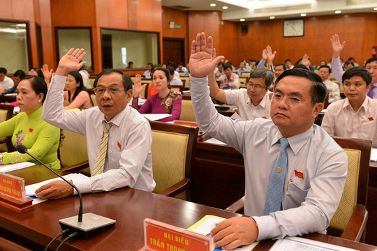 Không tổ chức HĐND quận, phường tại thành phố Hồ Chí Minh: Giảm tầng nấc, tăng hiệu quả