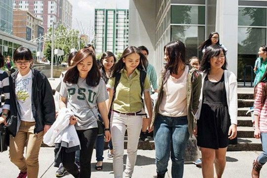 Đại sứ quán Việt Nam tại Hoa Kỳ ra khuyến cáo với du học sinh