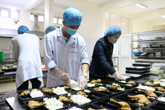 Huyện Gia Lâm: Bồi dưỡng nghiệp vụ quản lý vệ sinh an toàn thực phẩm cho hơn 100 học viên