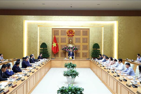 Thủ tướng Nguyễn Xuân Phúc gặp mặt các doanh nghiệp tiêu biểu thuộc Ban IV và YPO