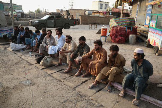 Afghanistan: Hàng trăm tù nhân vượt ngục