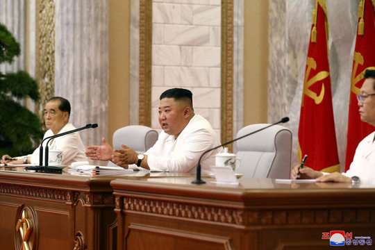 Chủ tịch Kim Jong-un bổ nhiệm ông Kim Tok Hun làm tân Thủ tướng Triều Tiên