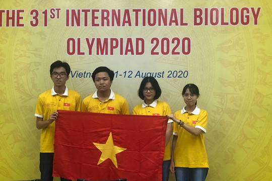 Bốn học sinh Việt Nam đoạt giải tại Olympic sinh học quốc tế