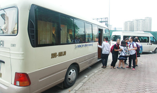 Hà Nội yêu cầu tăng cường quản lý hoạt động vận chuyển, đưa đón học sinh