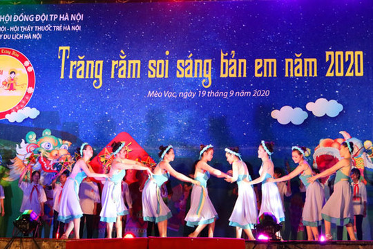 Tuổi trẻ Thủ đô tổ chức đêm hội trăng rằm cho thiếu nhi tỉnh Hà Giang
