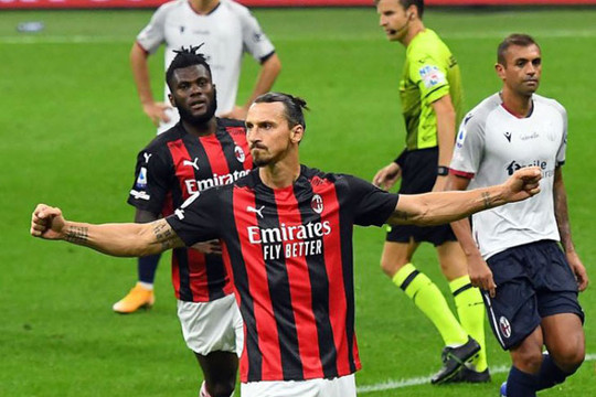 Ibrahimovic lập cú đúp trong trận đầu tiên tại Serie A mùa này