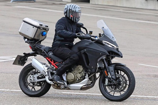 Ducati sản xuất mô tô trang bị radar đầu tiên trên thế giới