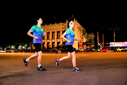 Hơn 5.000 vận động viên tham gia Giải chạy VPBank Hanoi Marathon ASEAN 2020