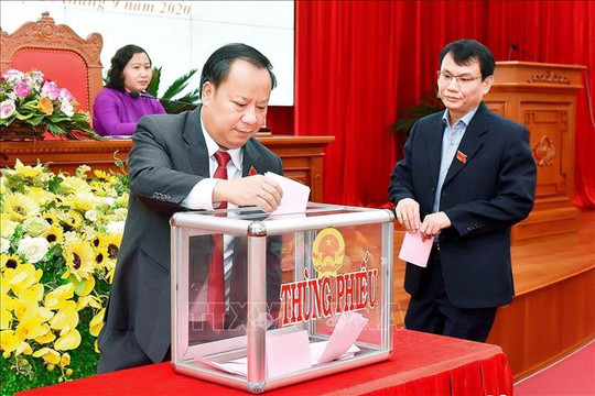 Nghị quyết phê chuẩn nhân sự các tỉnh Gia Lai, Yên Bái, Hà Nam