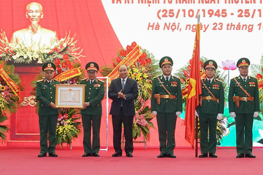 Thủ tướng Nguyễn Xuân Phúc: Xây dựng lực lượng tình báo "tinh, gọn, mạnh"