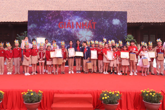 83 tập thể và cá nhân đoạt giải trong cuộc thi ''Sáng tác về thầy giáo Chu Văn An''