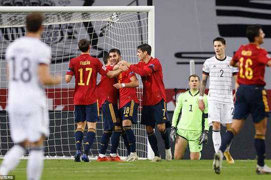 Tây Ban Nha 6-0 Đức: Cú hattrick của Ferran Torres