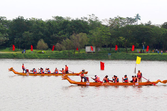 Phường Yên Sở đoạt giải Nhất giải bơi trải truyền thống quận Hoàng Mai