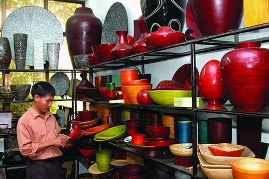 Công nhận điểm du lịch làng nghề sơn mài Hạ Thái