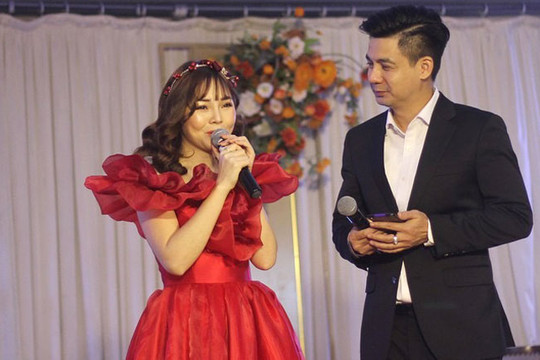 Ca sĩ bolero Lâm Nguyệt Ánh ra mắt album đầu tay
