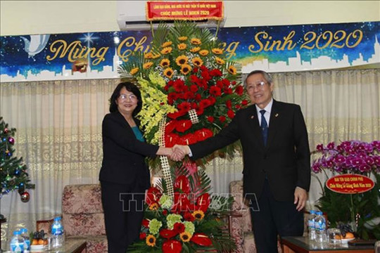 Phó Chủ tịch nước Đặng Thị Ngọc Thịnh chúc mừng Tổng Liên hội Hội thánh Tin Lành Việt Nam (miền Nam)