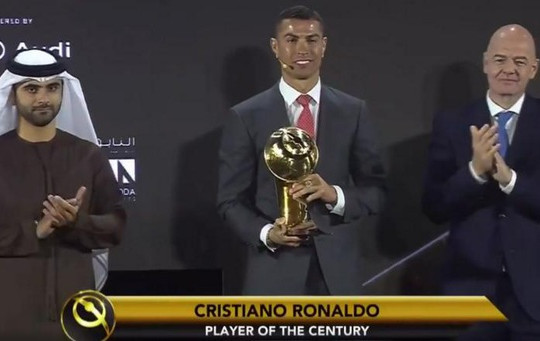 Đánh bại Messi, C.Ronaldo giành giải Cầu thủ xuất sắc nhất thế kỷ