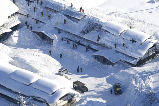 Nhật Bản: Tuyết rơi dày đặc khiến 4 người thiệt mạng