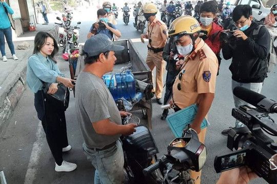 Thành phố Hồ Chí Minh ra quân xử lý xe cơ giới, xe máy cũ nát