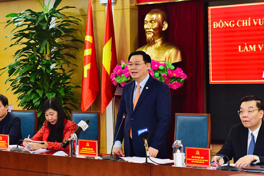 Bí thư Thành ủy Vương Đình Huệ chỉ đạo giải quyết 9 kiến nghị của Quận ủy Đống Đa