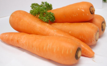 Có nên ăn nhiều cà rốt?