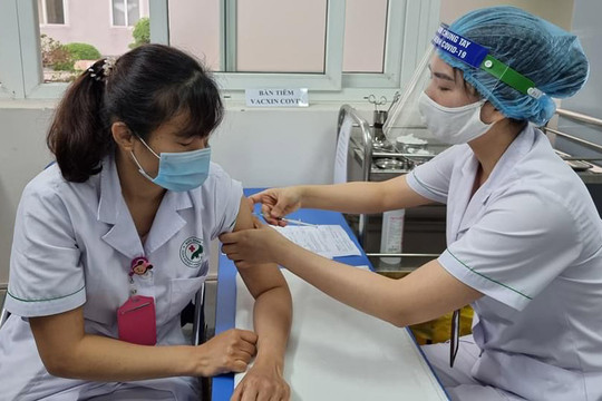 Không có ca mắc mới, hơn 45.000 người đã tiêm vắc xin AstraZeneca