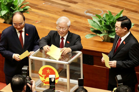Đồng chí Nguyễn Xuân Phúc được Quốc hội bầu giữ chức Chủ tịch nước