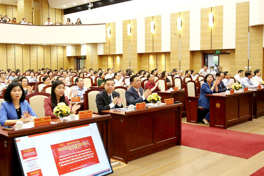 Hơn 35.000 cán bộ học tập, quán triệt 10 chương trình công tác của Thành ủy Hà Nội khóa XVII