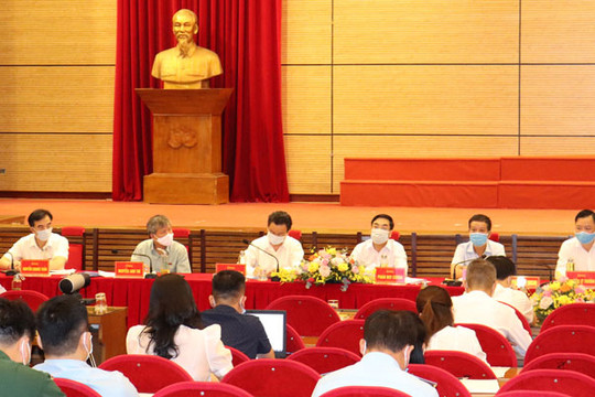 Người ứng cử đại biểu Quốc hội khóa XV tiếp xúc với cử tri huyện Sóc Sơn