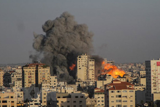 Israel đánh sập ngân hàng Hamas, tuyên bố không dừng không kích Gaza