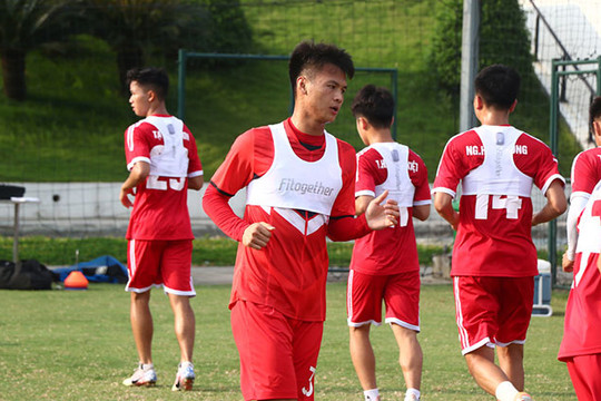 Viettel FC trang bị công nghệ số hiện đại vào tập luyện chuẩn bị cho AFC Champion League