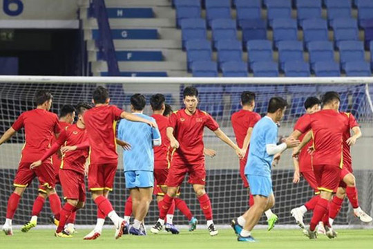 Trọng tài người Kuwait sẽ cầm còi trận Việt Nam - Indonesia tại UAE