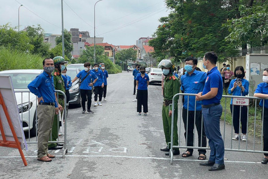 Công an thành phố Hà Nội nỗ lực bảo đảm an ninh trật tự mùa thi