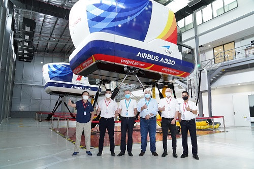 Airbus hợp tác với Vietjet cung cấp các khóa học chuyển loại máy bay A320