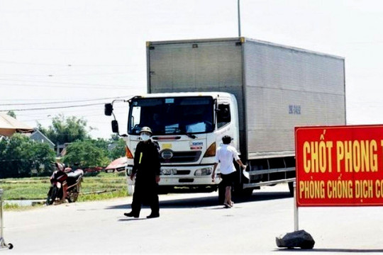 Xe chở hàng các địa phương đến Hà Nội chỉ giao tại nơi đăng ký