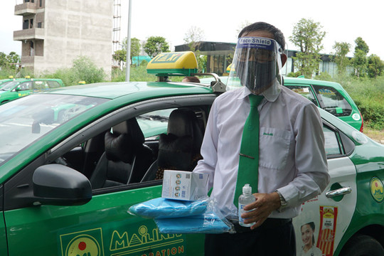 Cấp mã số cho 200 lái xe taxi Mai Linh hoạt động trong thời gian giãn cách