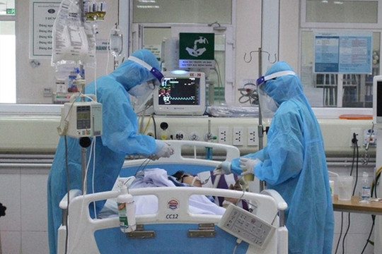 Một người nhà bệnh nhân tại Bệnh viện Đa khoa Đống Đa dương tính, Hà Nội thêm 18 ca mắc Covid-19