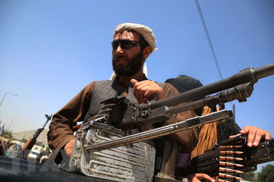 Cựu Tổng thống Afghanistan Karzai thảo luận với các quan chức Taliban