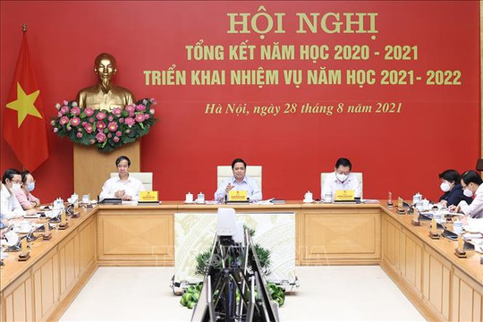 Thủ tướng Phạm Minh Chính: Năm học 2021-2022, Chính phủ sẽ có giải pháp đảm bảo an toàn trường học gắn với tiêm vắc xin
